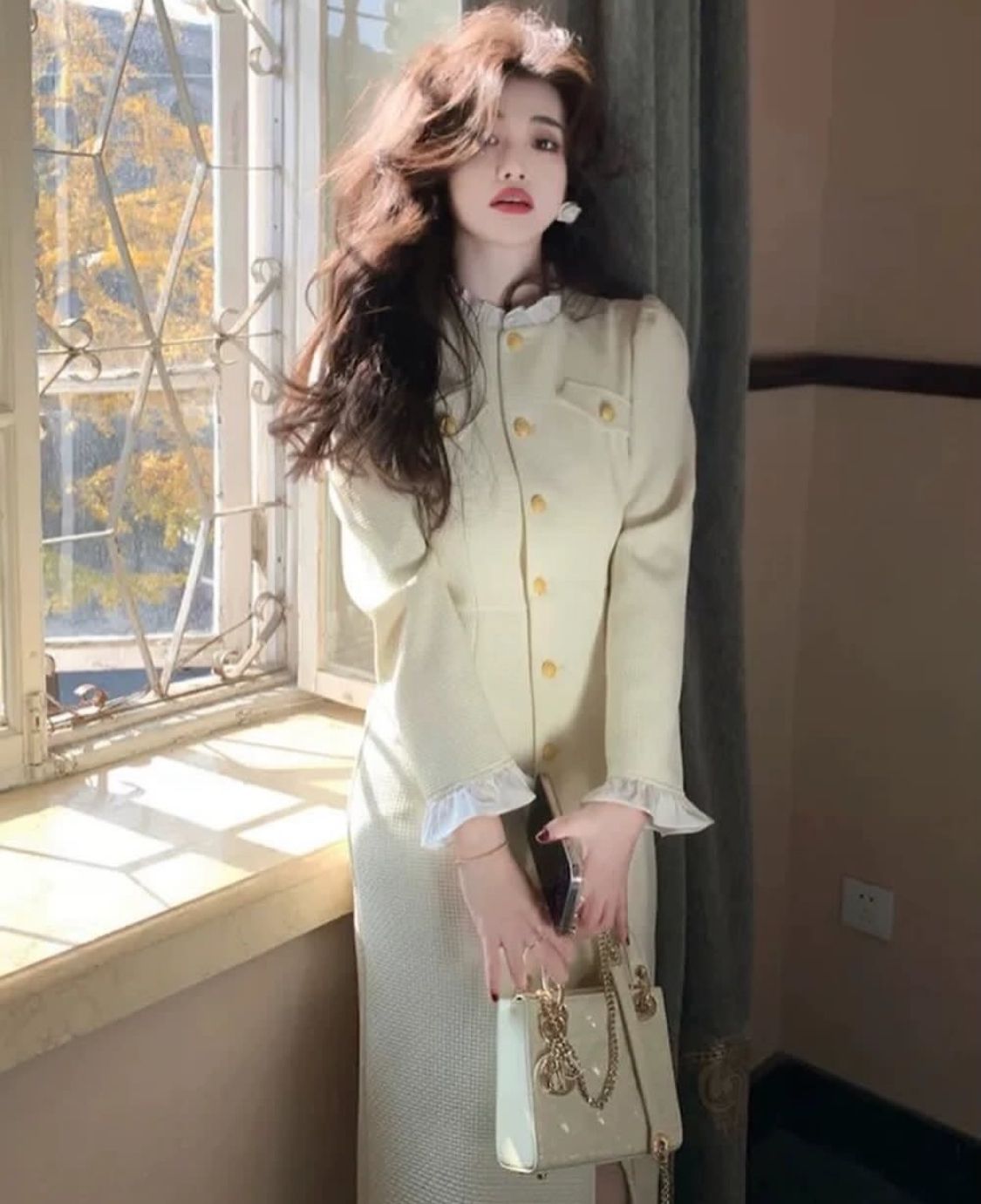 Elegant, high-quality French style dress -